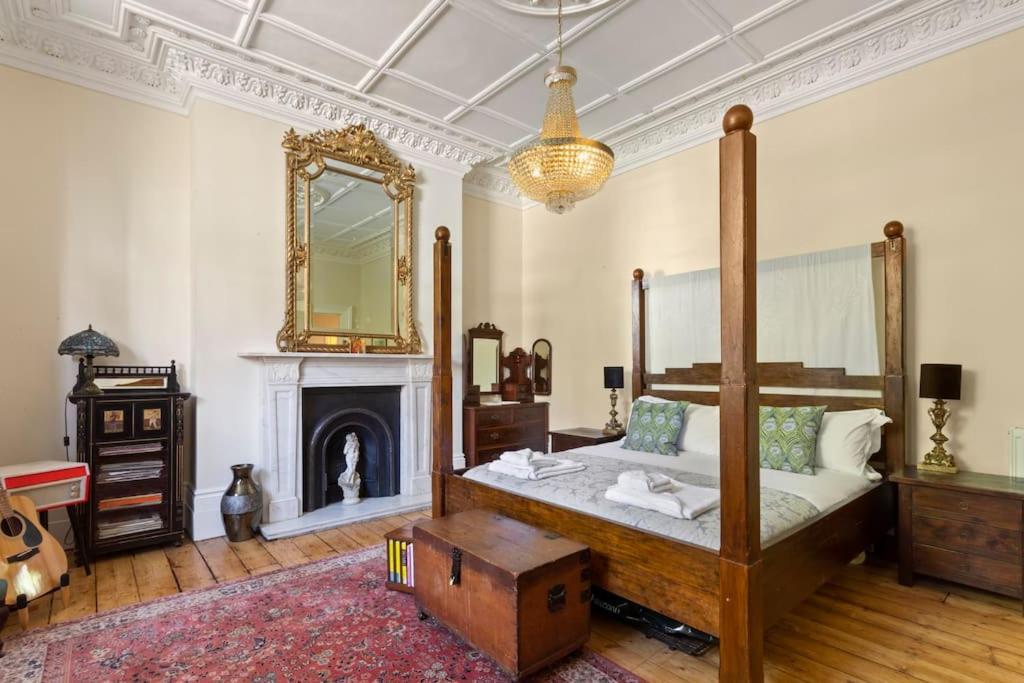 Luxurious Victorian, A Few Minutes From The Beach - Sleeps 2 Adults And Up To 3 Children Apartment St Leonards-on-Sea Exterior photo